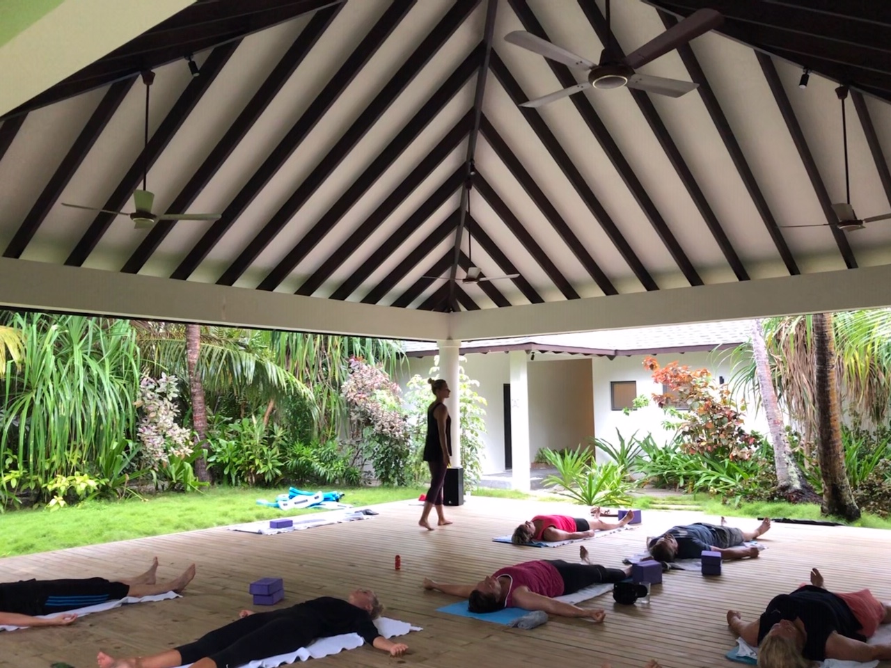 Yoga Nina Keil Malediven Yogalehrerin